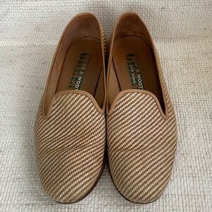 Stubbs & Wootton womens Brown and Cream Loafers
Size 8